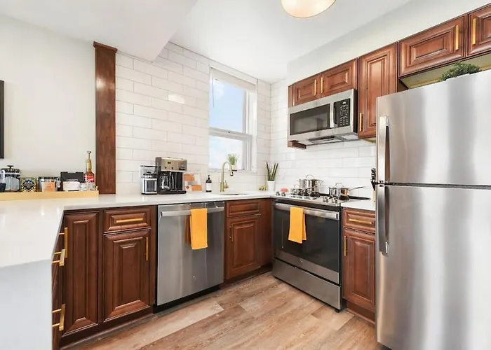 Hostwise - Grandview Balcony With Stunning Skyline Views Apartment *