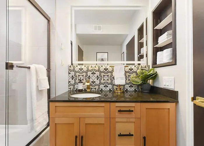 Hostwise - Grandview Balcony With Stunning Skyline Views Apartment Pittsburgh