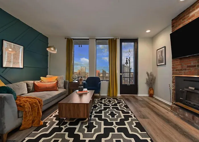 Hostwise - Grandview Balcony With Stunning Skyline Views