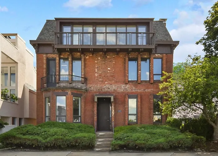 Hostwise - Grandview Balcony With Stunning Skyline Views *